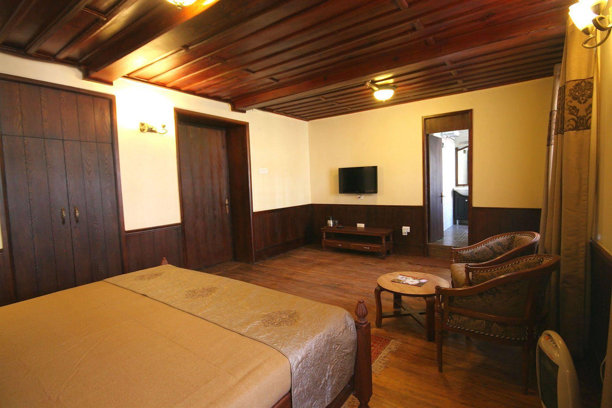 Chevron Fairhavens, Nainital Otel Dış mekan fotoğraf